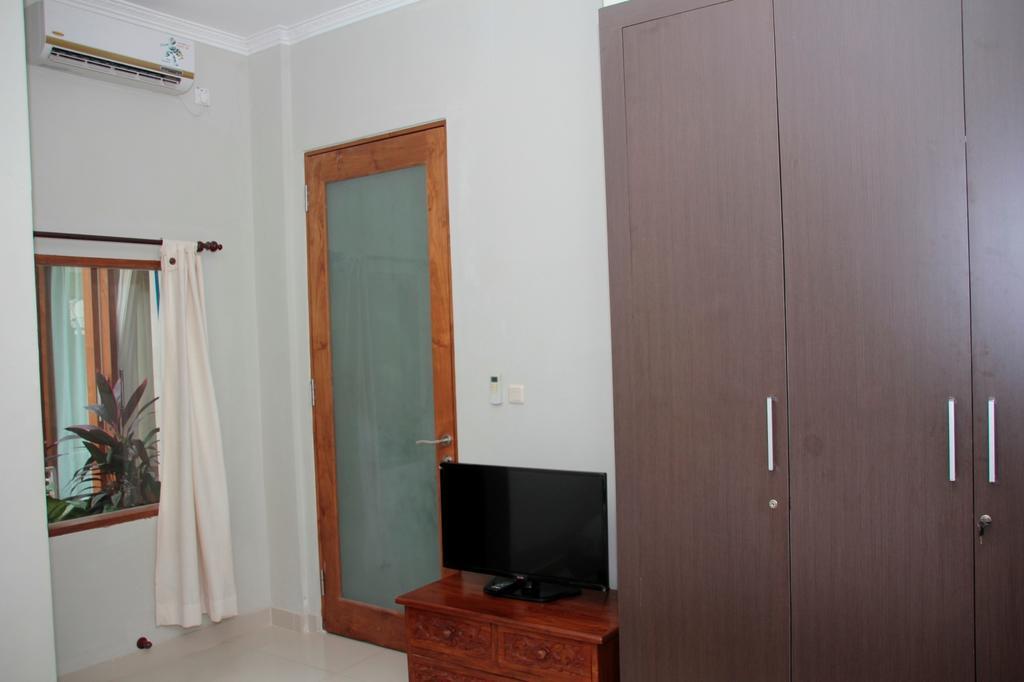 Villa Anyelir Seminyak Zimmer foto